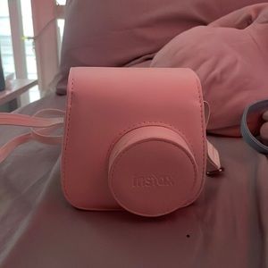 Polaroid mini 8 with case